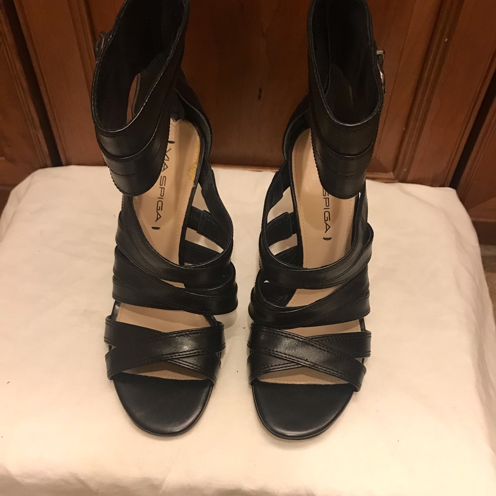 Via Spiga Black sandals